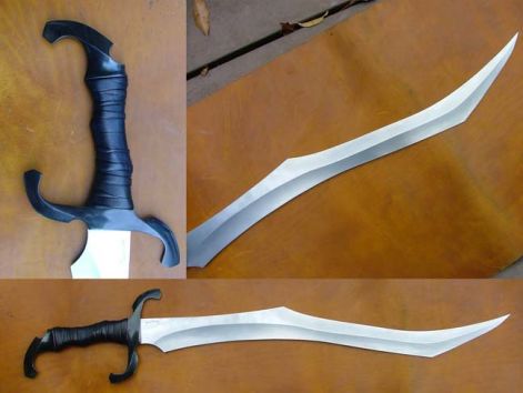 short-angular-fantasy-sword.jpg